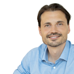 Dr. Matej  Kulis 